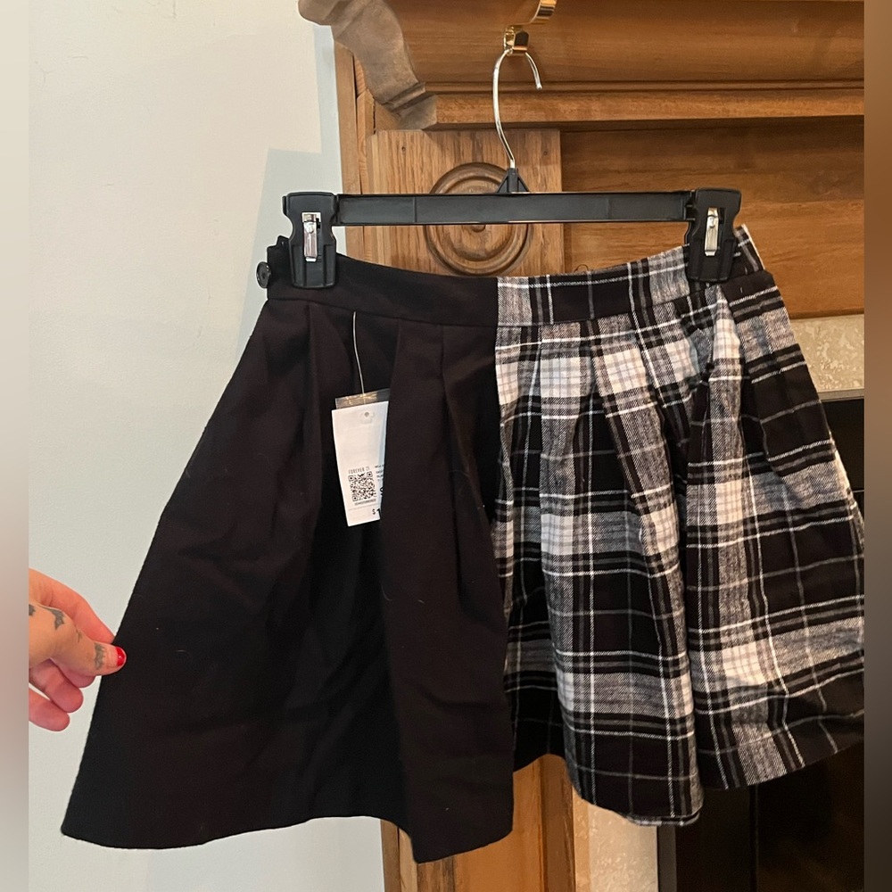 Forever 21 Half Black Half Plaid Pleated Skirt